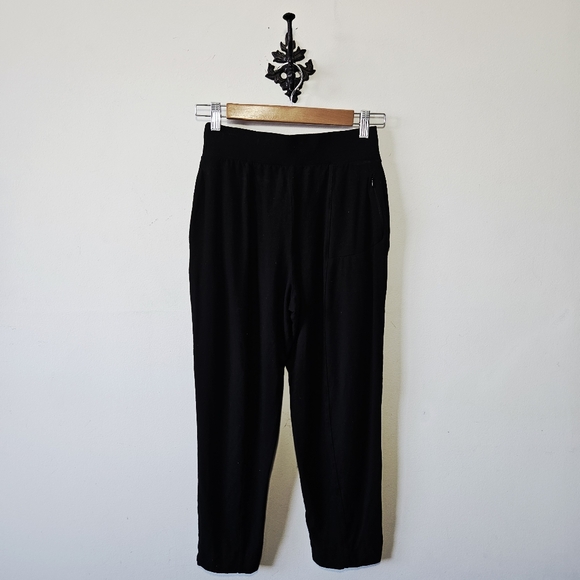 Encircled Dressy Sweatpants - Picture 3 of 5